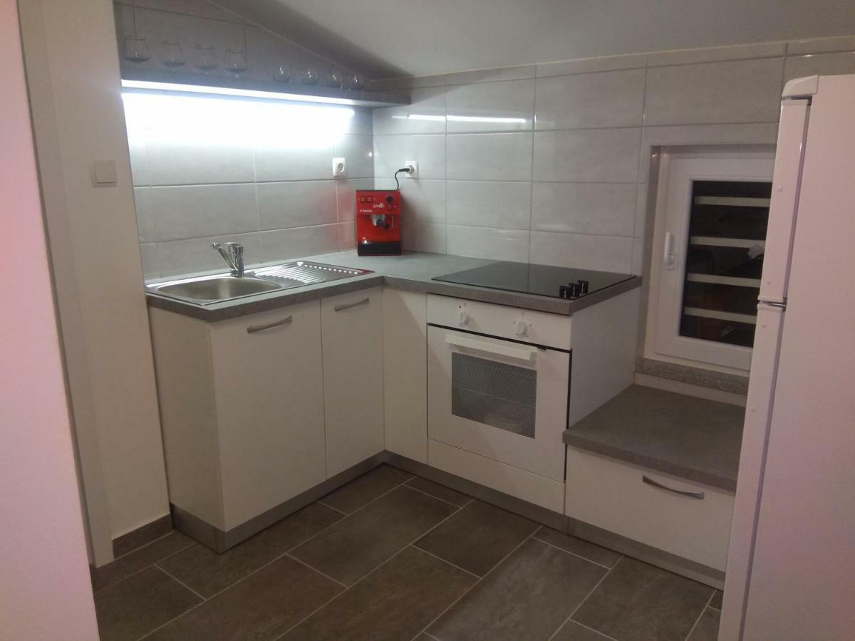 شقة Lorber House Stinjan بولا المظهر الخارجي الصورة